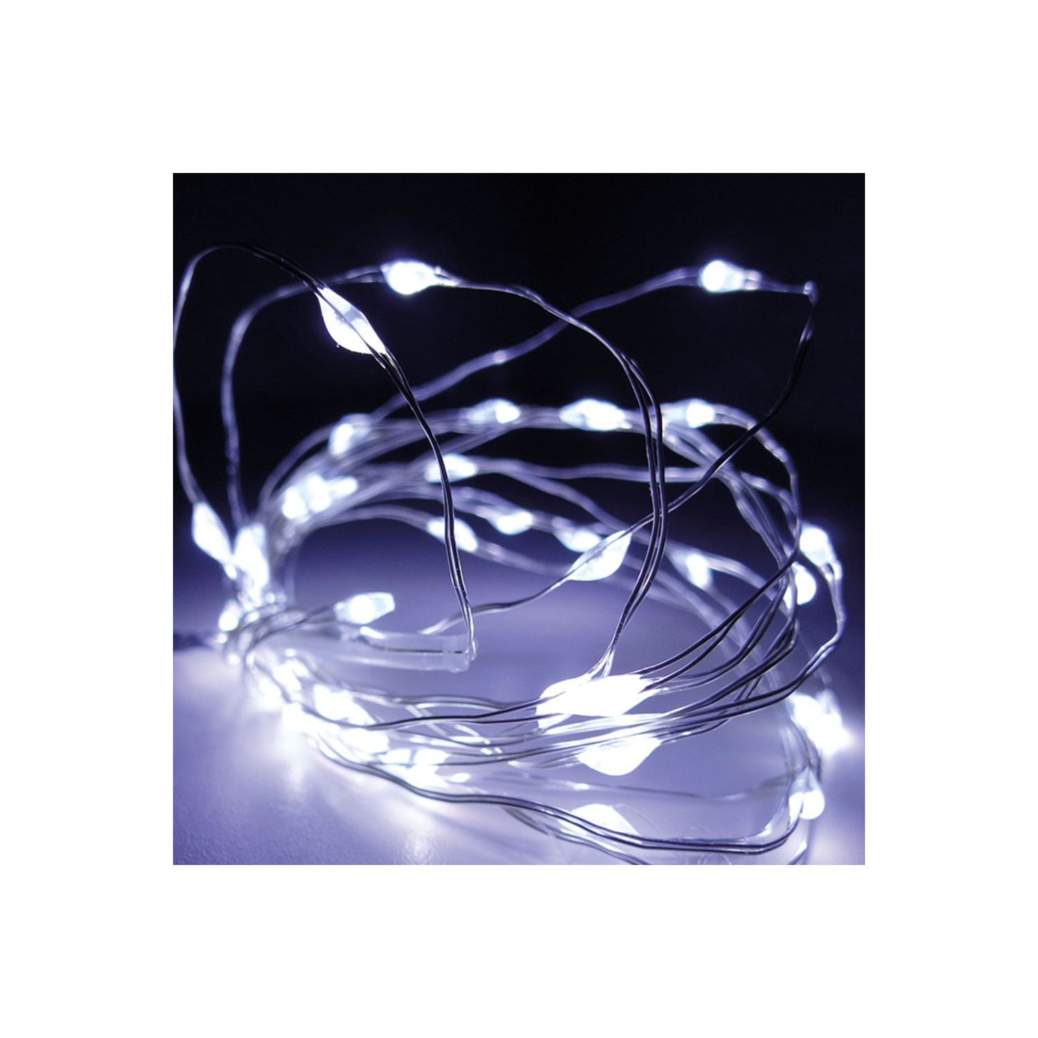 Guirnalda a pilas fija 40 leds cable alambre plateado luz blanco frio 2,20m