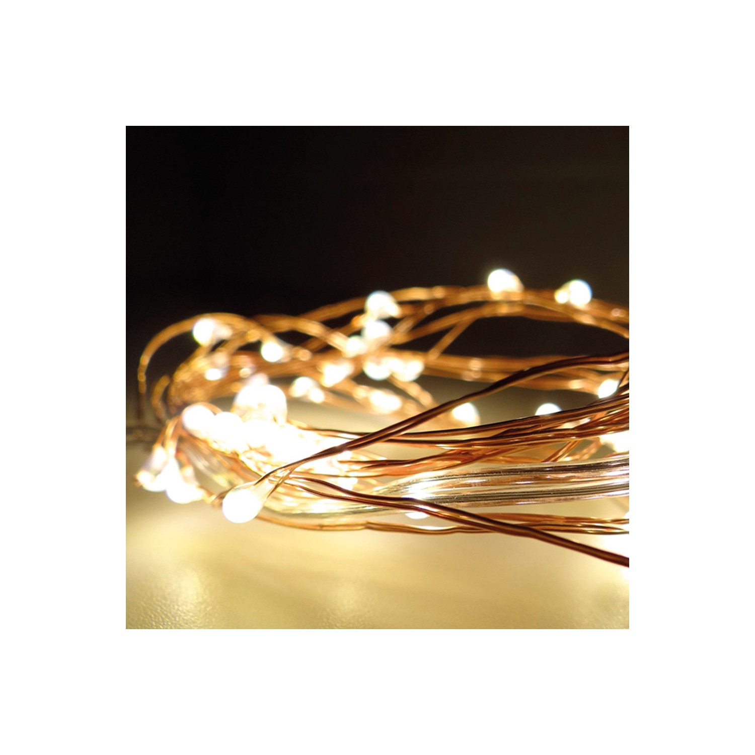 Guirnalda a pilas fija 40 leds cable alambre cobre luz blanco calido 2,20m