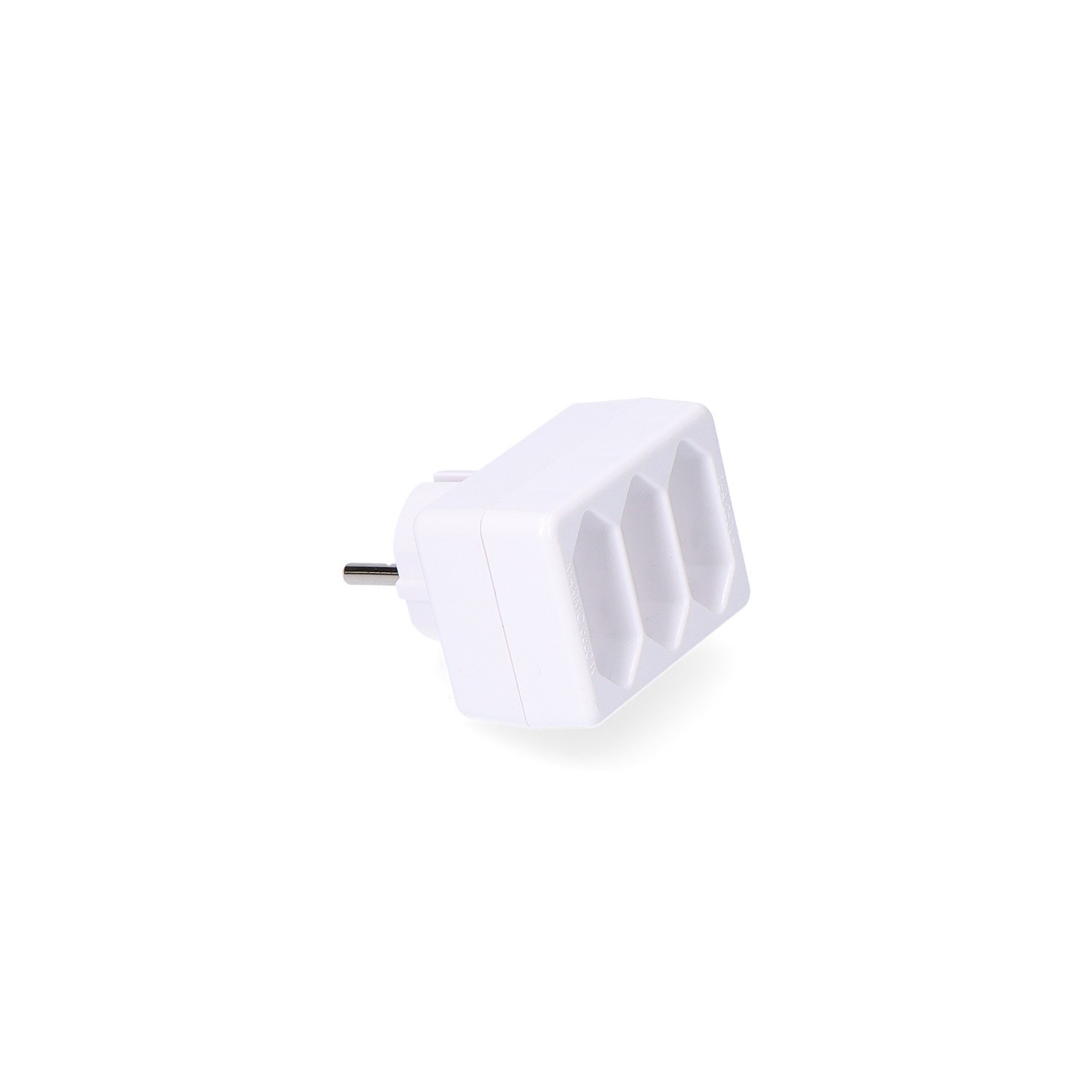 Adaptador triple 2p 16a 250v color blanco max. 3680w solera 5113